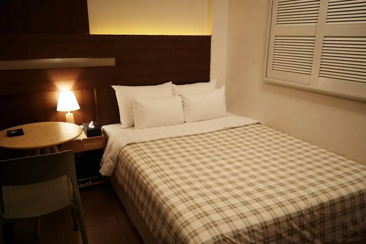 Urban Stay 103 Seoul Hotel